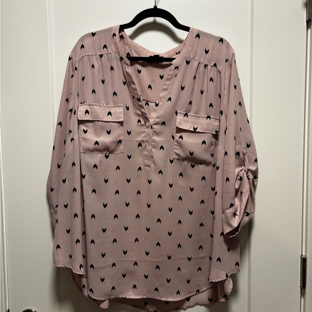 torrid Blush Pink V-Neck Printed Buttonless Blouse